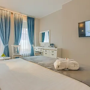 Hotel New Era, Bukarest